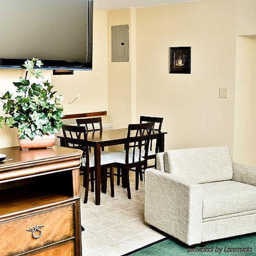 Pacer Inn & Suites Motel Delaware Exteriör bild